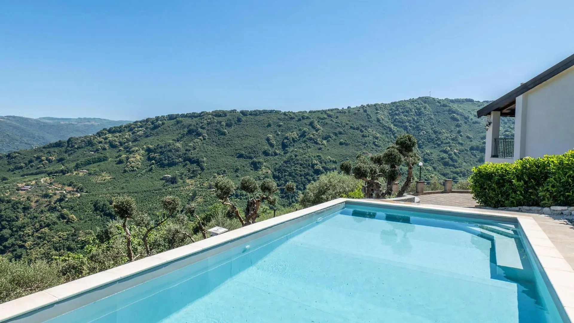 3 Bedroom Beautiful Home In Librizzi