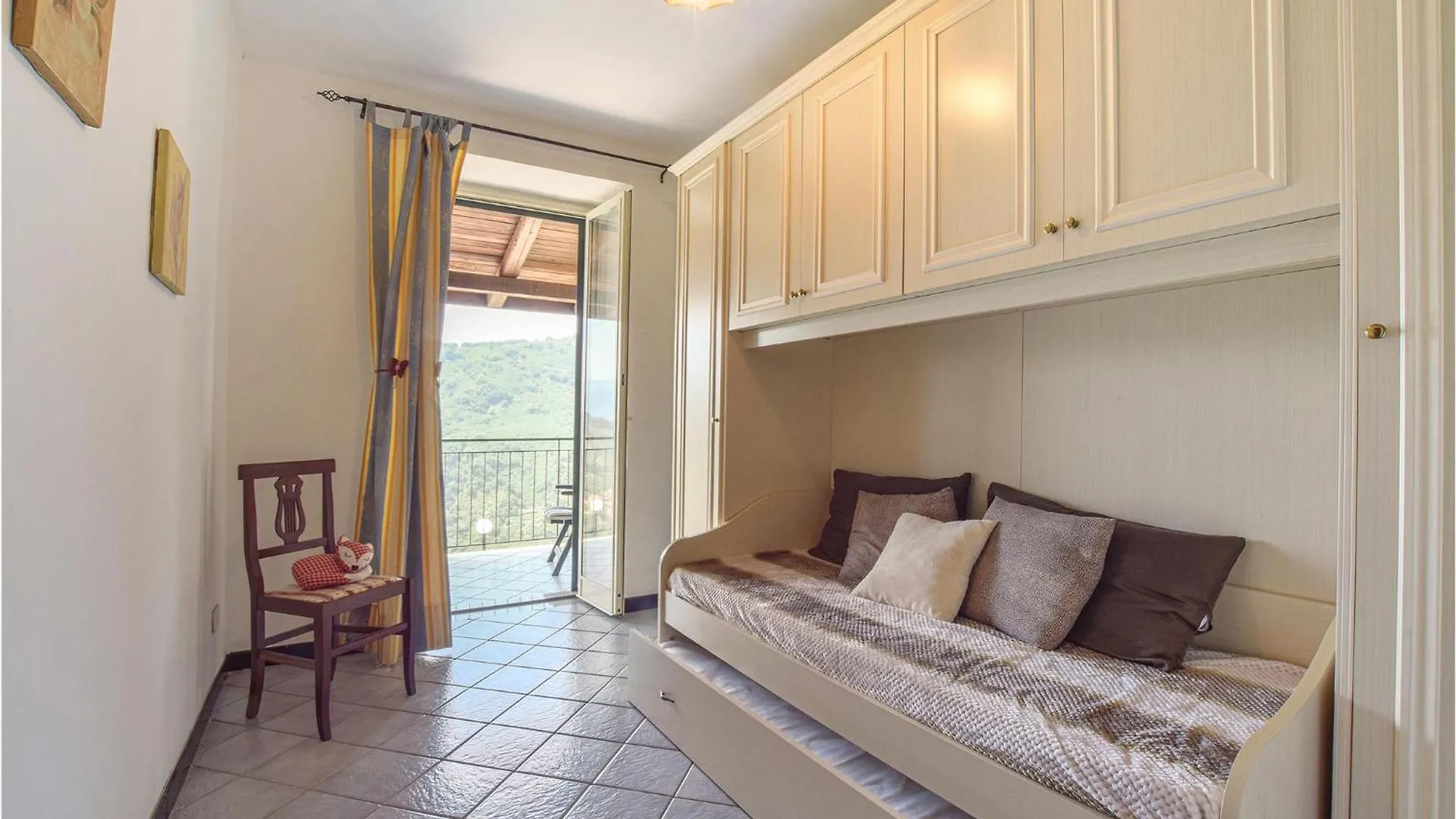 بيت للعطل 3 Bedroom Beautiful Home In Librizzi إيطاليا